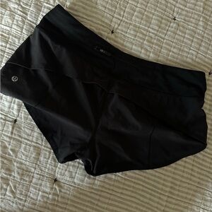 Lululemon size 8 shorts
